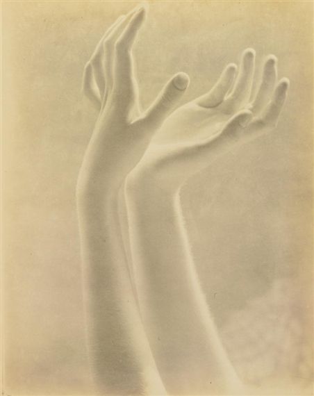 Edward Steichen | BLOSSOM OF WHITE FINGERS 